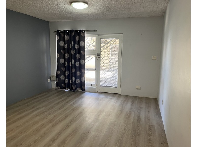 Unit 4/264 Kingsford Smith Drive, Hamilton QLD 4007