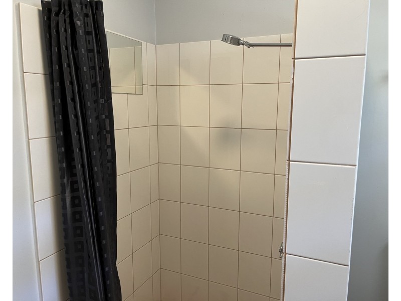 Unit 4/264 Kingsford Smith Drive, Hamilton QLD 4007