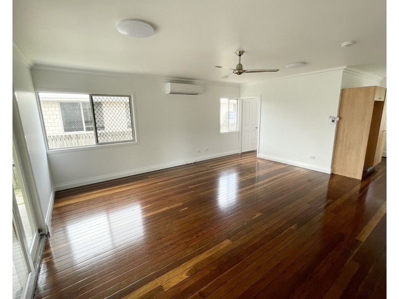 82 Blackwood Road, Deagon QLD 4017