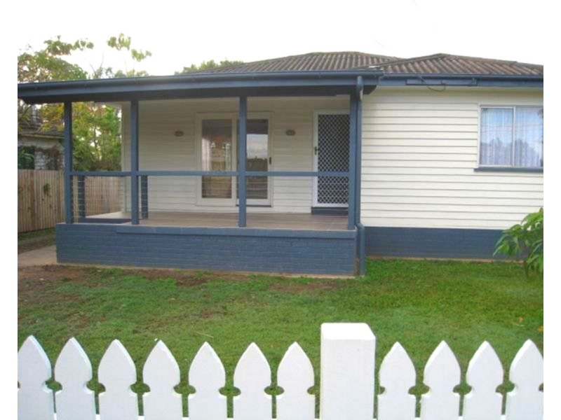 82 Blackwood Road, Deagon QLD 4017