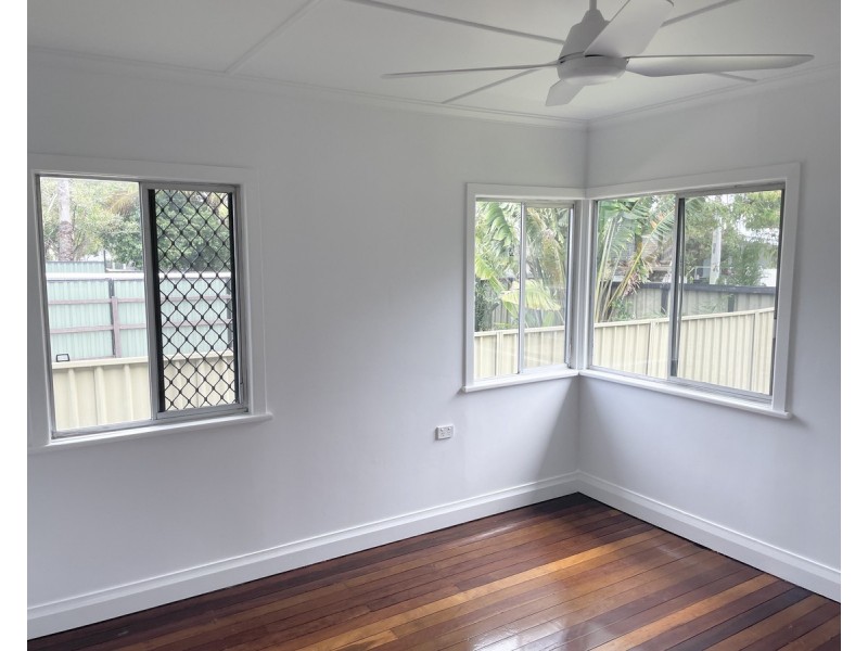 82 Blackwood Road, Deagon QLD 4017