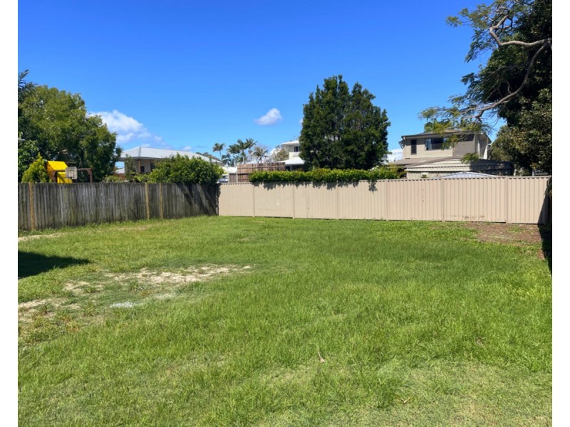 82 Blackwood Road, Deagon QLD 4017