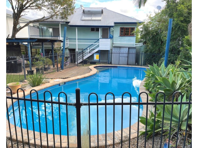 34 Eleventh Avenue, Kedron QLD 4031