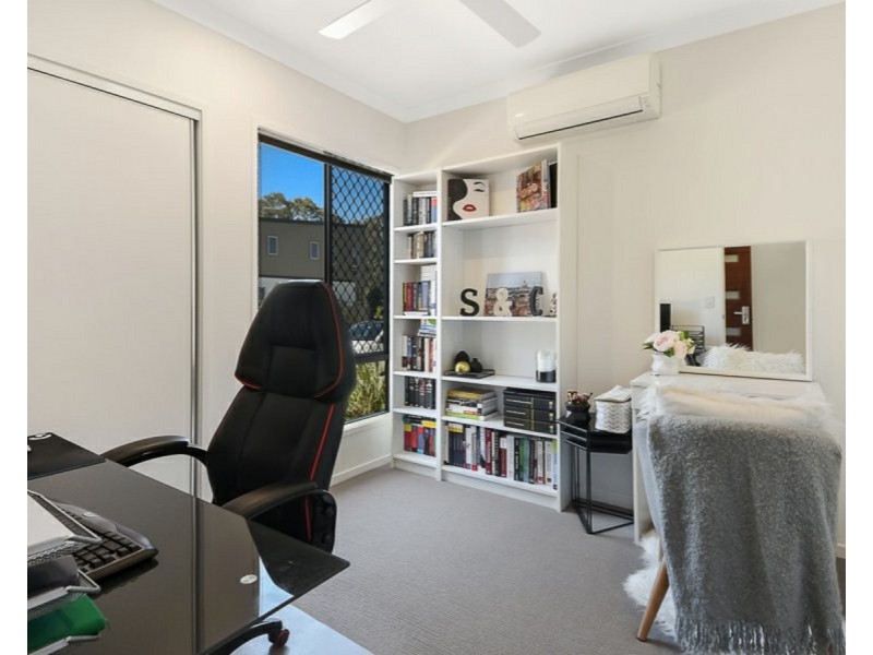 4 Beagle Street, Fitzgibbon QLD 4018
