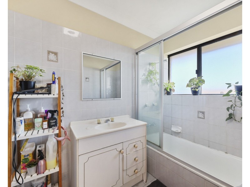 4/87 Farnell Street, Chermside QLD 4032