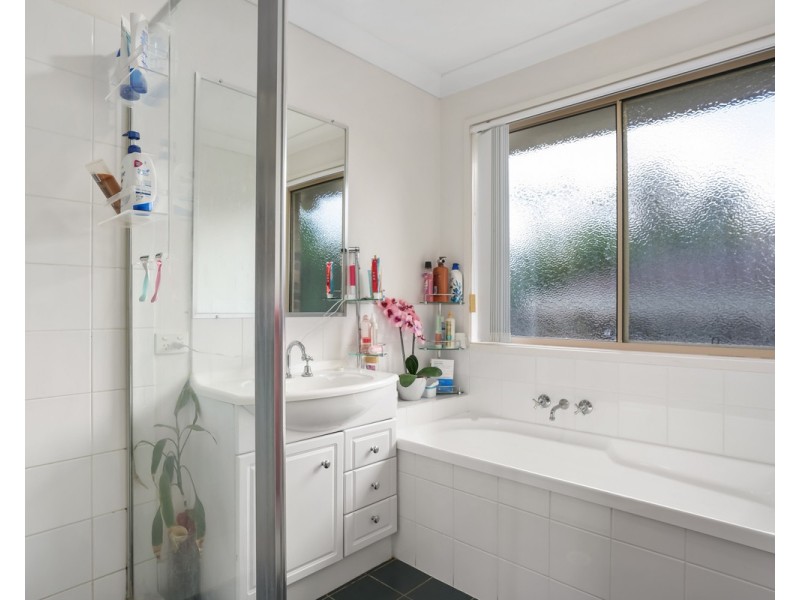 48 Tosca Street, Cashmere QLD 4500