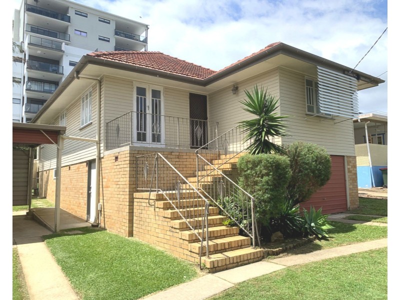 23 Western Avenue, Chermside QLD 4032