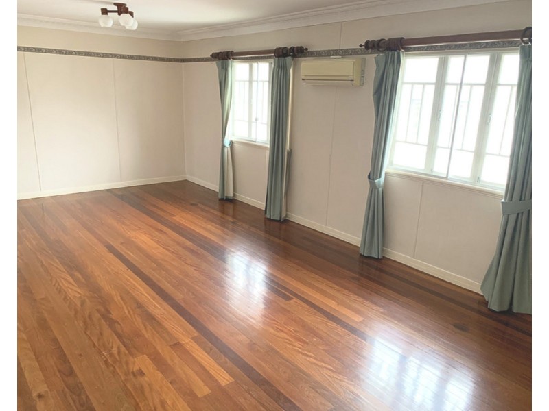 23 Western Avenue, Chermside QLD 4032