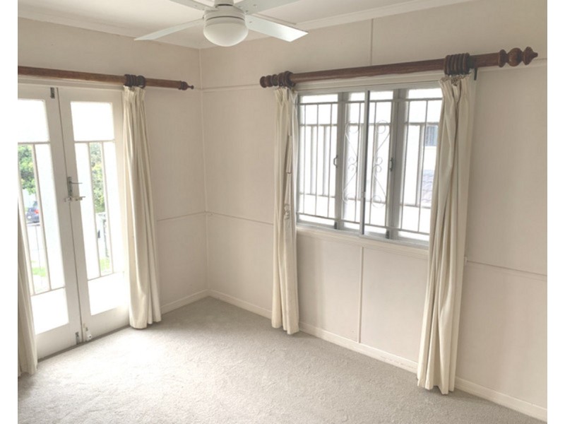 23 Western Avenue, Chermside QLD 4032