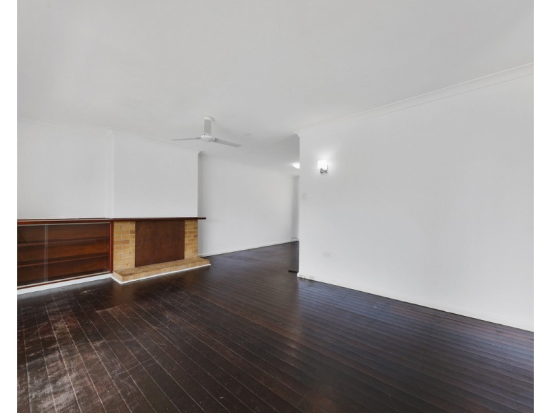 1/643 Robinson Road West, Aspley QLD 4034