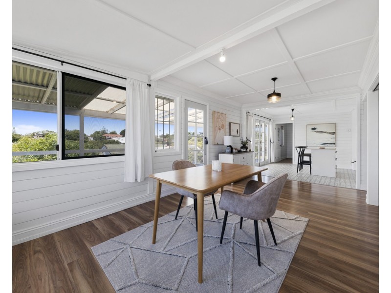 7 Beta Street, Stafford Heights QLD 4053