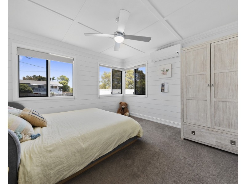 7 Beta Street, Stafford Heights QLD 4053