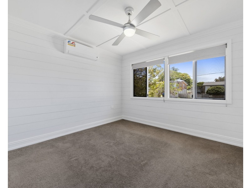 7 Beta Street, Stafford Heights QLD 4053