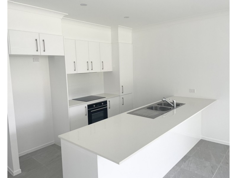 115 Sibley Road, Wynnum West QLD 4178