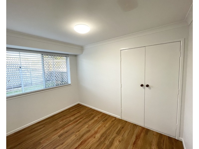 4 Hylacola Street, Albany Creek QLD 4035