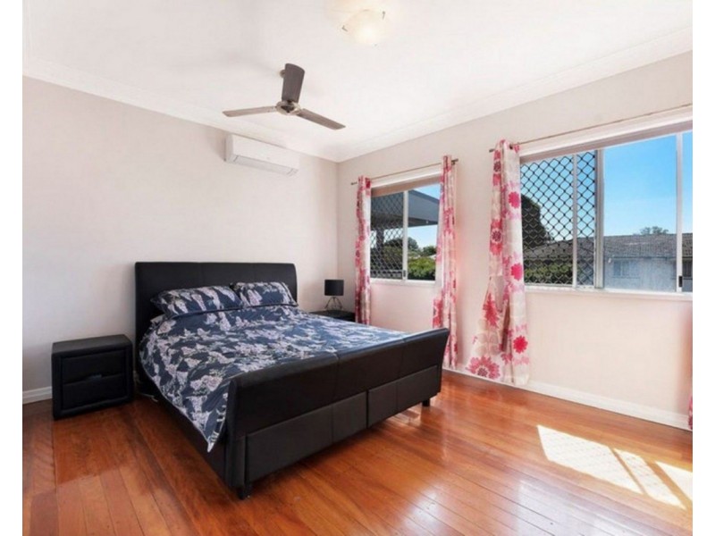 11 Henwood Street, Aspley QLD 4034