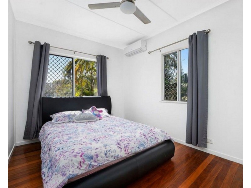 11 Henwood Street, Aspley QLD 4034