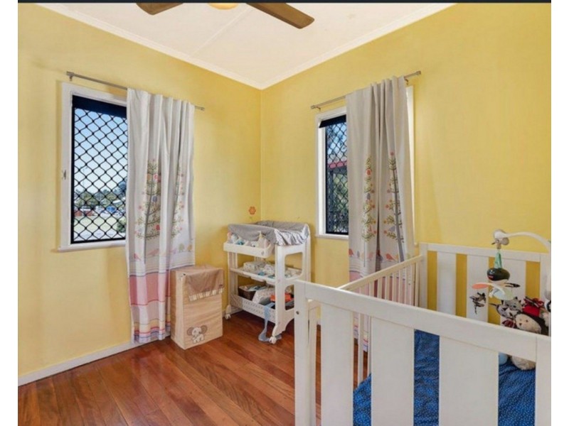 11 Henwood Street, Aspley QLD 4034