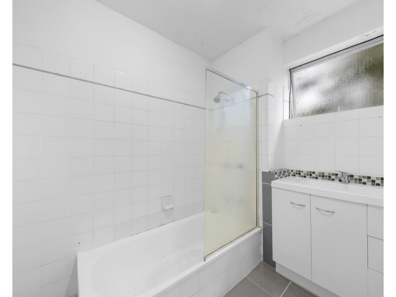 2/24 Figgis Street, Kedron QLD 4031