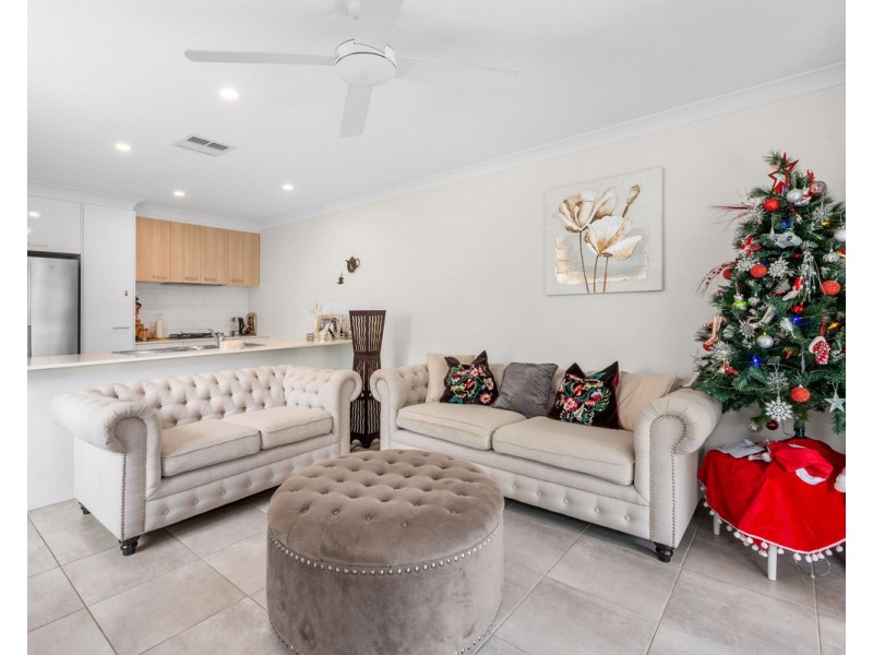 33/20 Eminence Lane, Bridgeman Downs QLD 4035