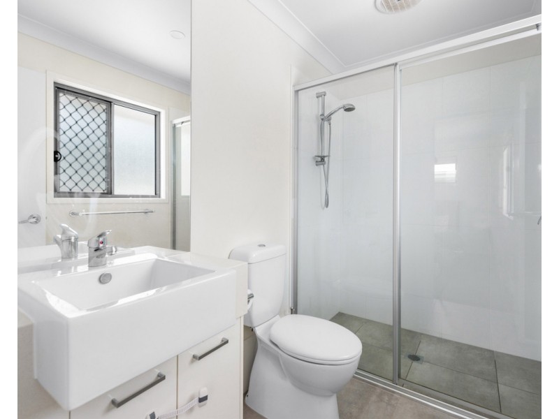 33/20 Eminence Lane, Bridgeman Downs QLD 4035