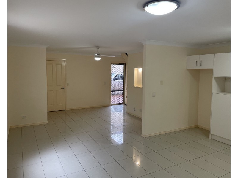 8/110 Miller Street, Chermside QLD 4032