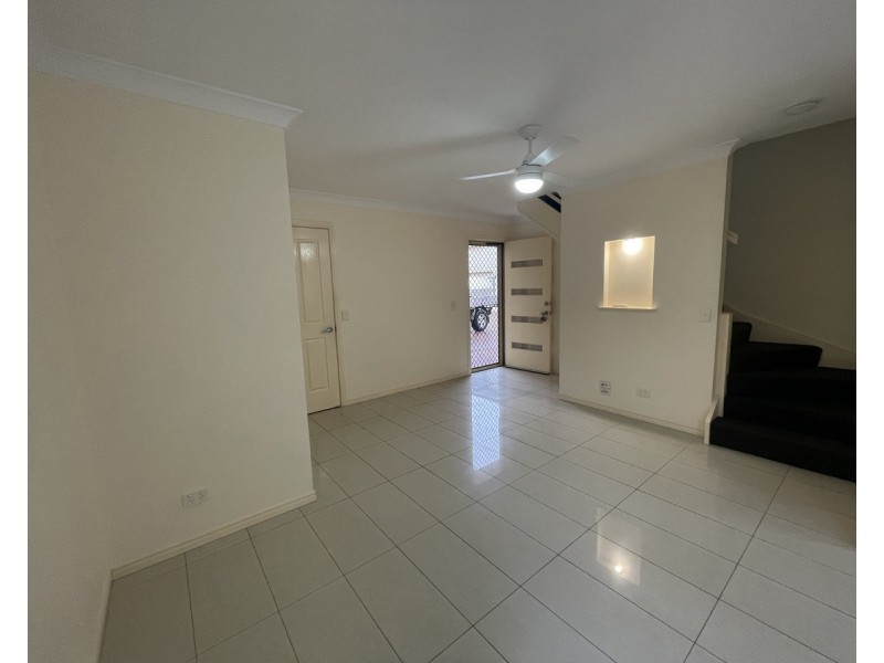 8/110 Miller Street, Chermside QLD 4032