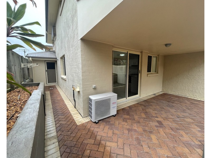 8/110 Miller Street, Chermside QLD 4032