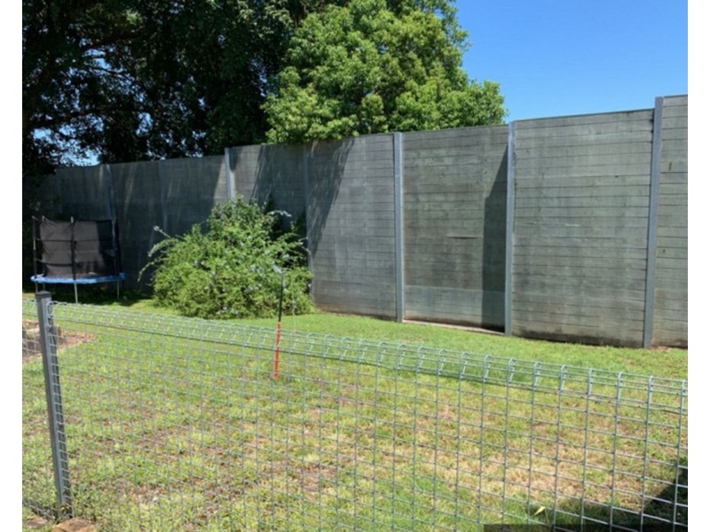 6 Ambrose Street, Brighton QLD 4017