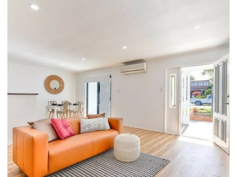 19 Kilburn Street, Chermside QLD 4032