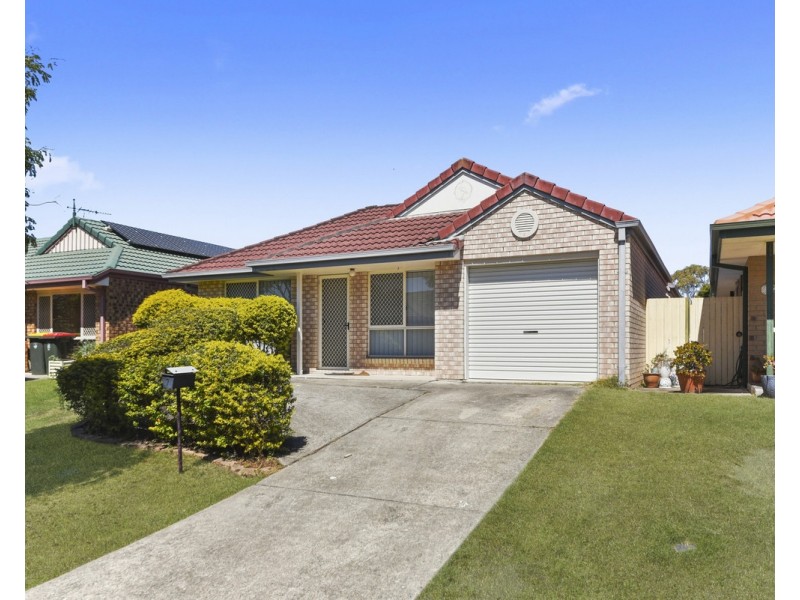 7 Manitoba Place, Wavell Heights QLD 4012