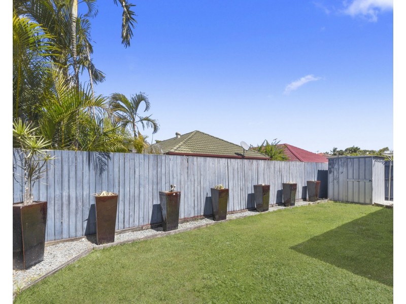 7 Manitoba Place, Wavell Heights QLD 4012