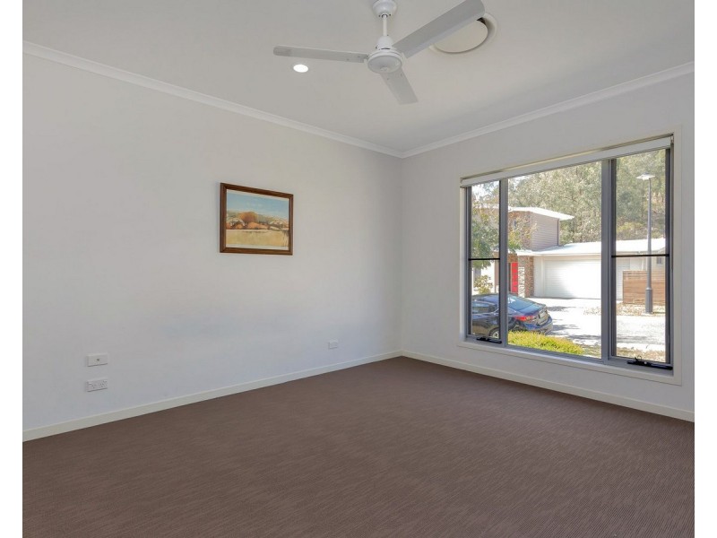 18 Hillside Street, Chermside West QLD 4032