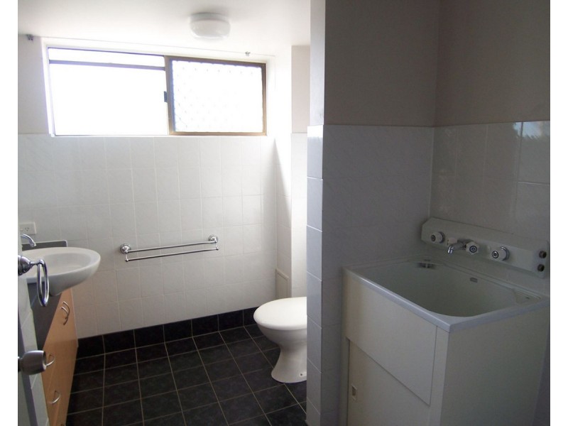 2/16 Pretoria Street, Zillmere QLD 4034