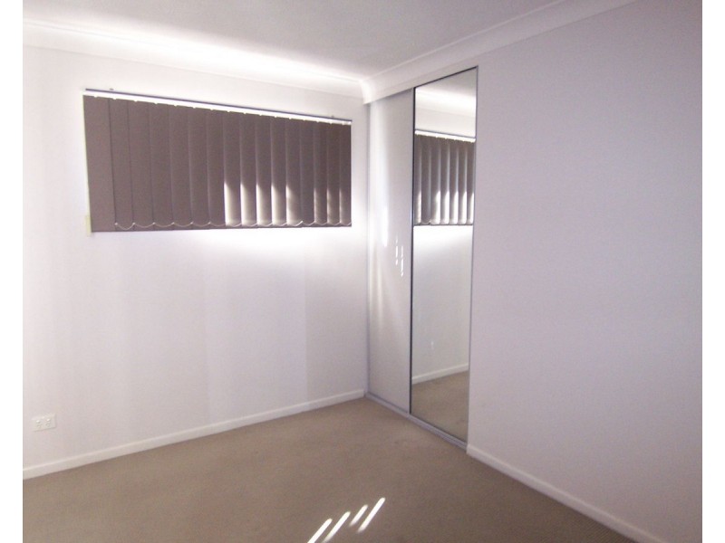 2/16 Pretoria Street, Zillmere QLD 4034