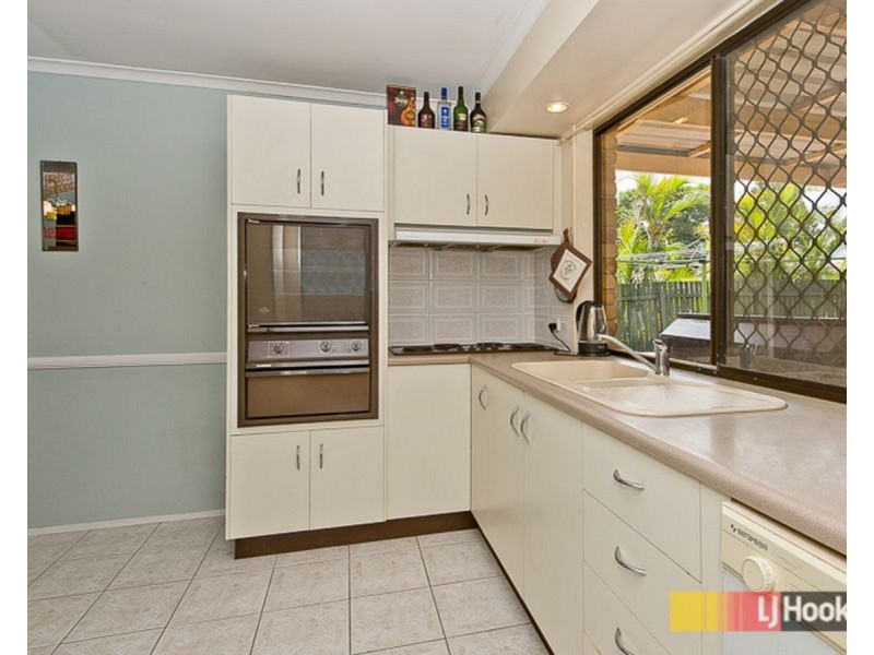 42 Wyena Street, Kallangur QLD 4503