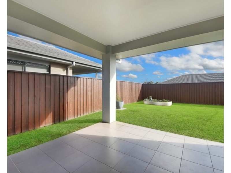 32 Carey Street, Warner QLD 4500