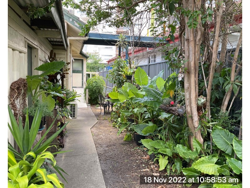 54 Playfield Street, Chermside QLD 4032