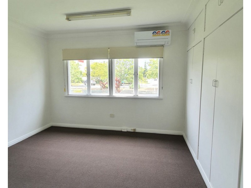 54 Playfield Street, Chermside QLD 4032