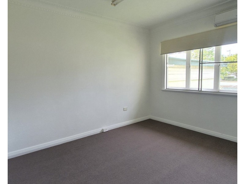 54 Playfield Street, Chermside QLD 4032