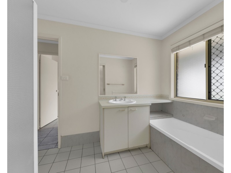 24 Murphy Road, Zillmere QLD 4034