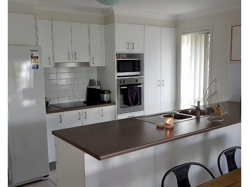 5 Applewood Court, Kallangur QLD 4503