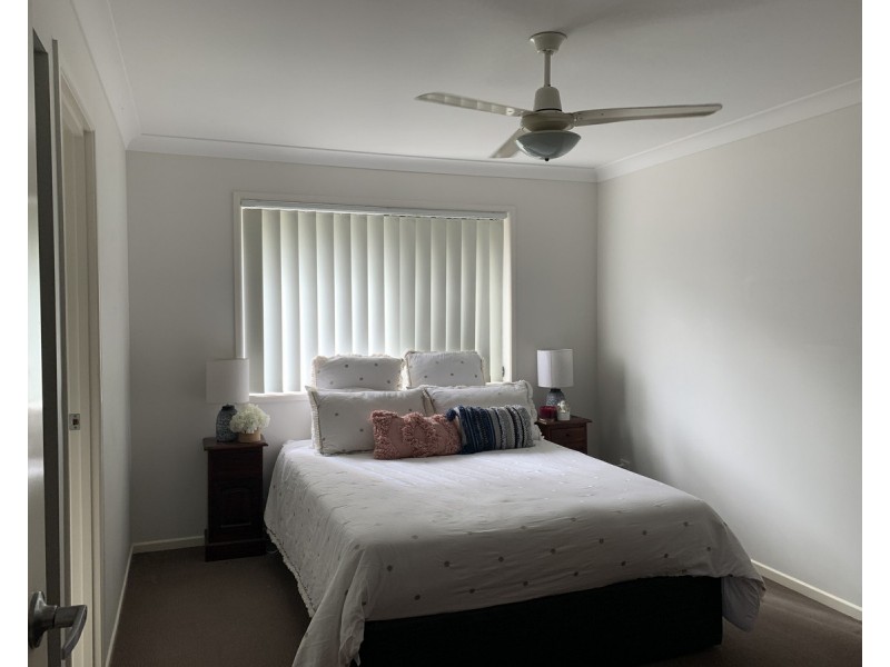 5 Applewood Court, Kallangur QLD 4503