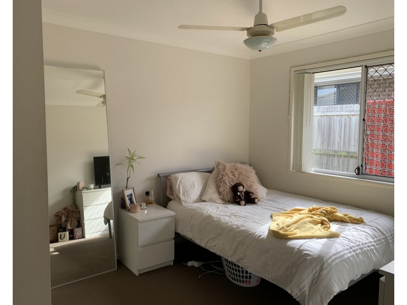 5 Applewood Court, Kallangur QLD 4503