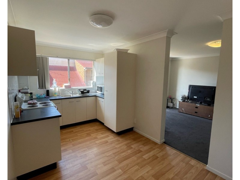 2/60 Wallace Street, Chermside QLD 4032