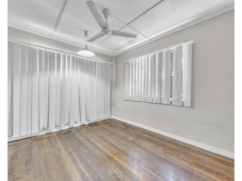 22 Tulip Street, Lawnton QLD 4501