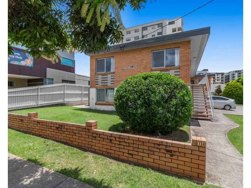 1/14 Hall Street, Chermside QLD 4032