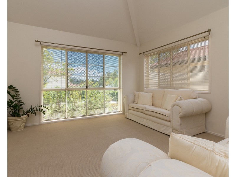 54 Van Dyke Crescent, Mcdowall QLD 4053