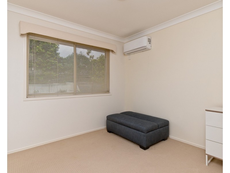 54 Van Dyke Crescent, Mcdowall QLD 4053