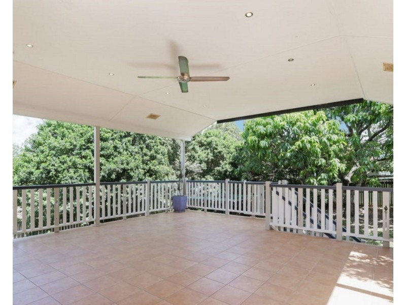 20 Allan Street, Kedron QLD 4031